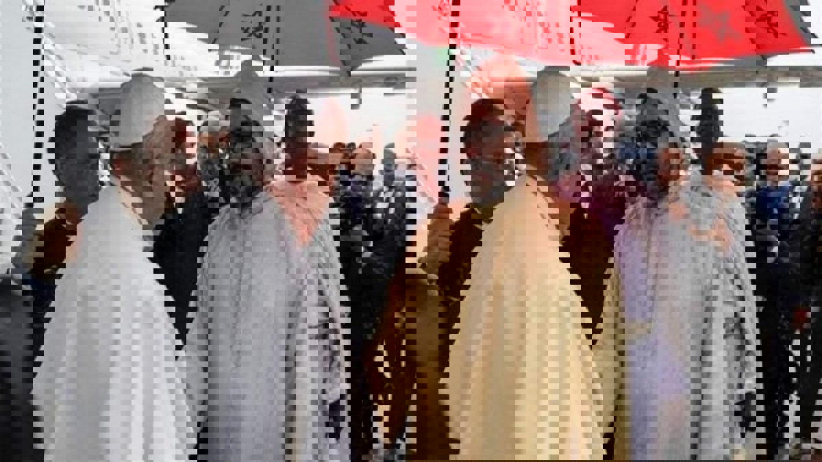 المغرب.. إرفاق الأذان بالموسيقى خلال زيارة البابا يثير استياء عارمًا (فيديو)