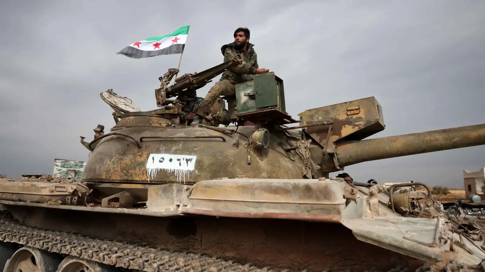 الجيش السوري يدخل مدينة الشدادي لملاحقة فارين من "داعش"