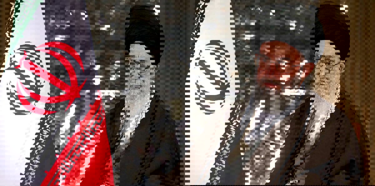 فيديو غير مسبوق لعناصر من حزب الله يعلنون الولاء لخامنئي‎