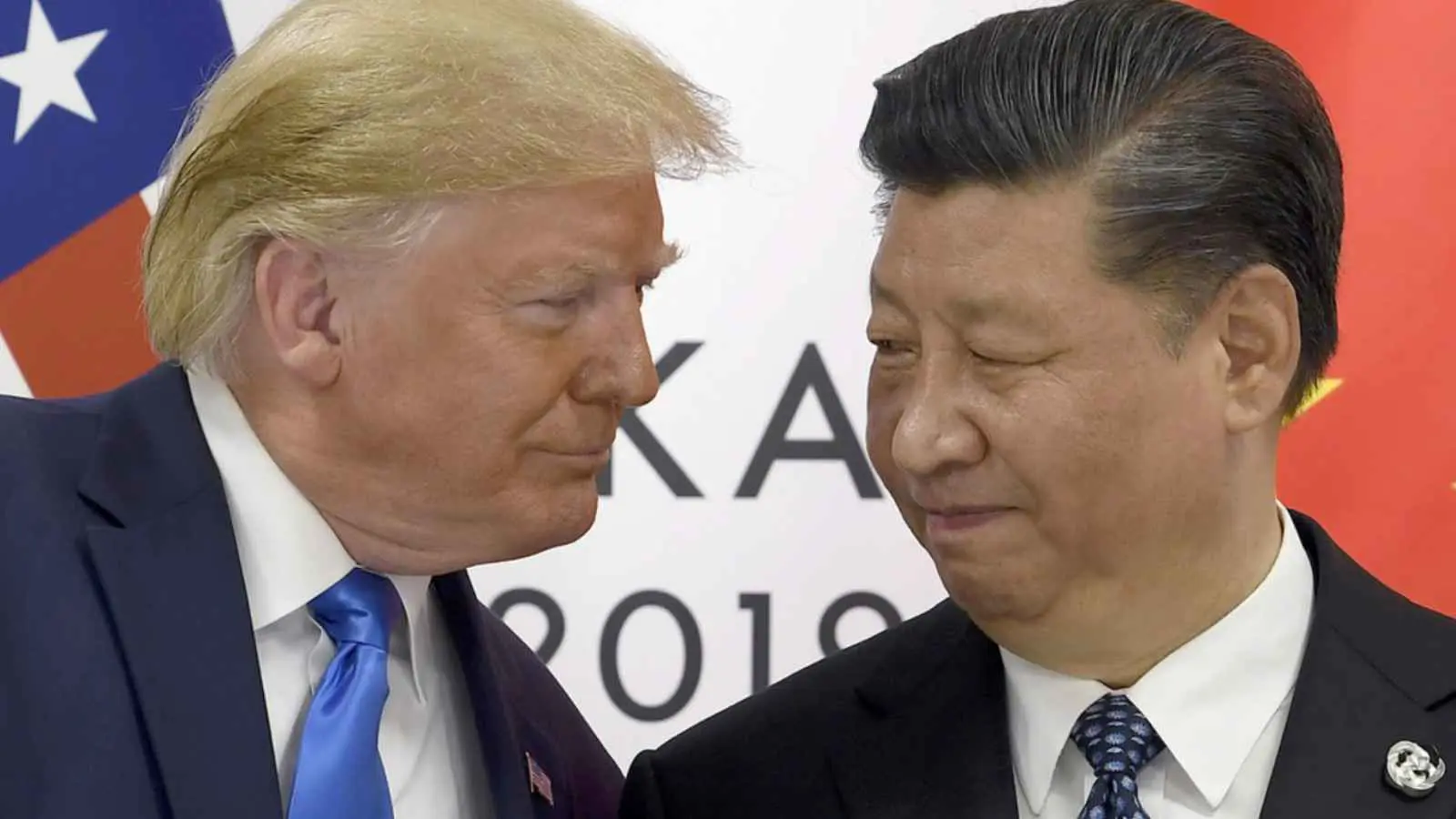 تعريفات ترامب الجمركية.. "تحول زلزالي" يهدد الأسواق الأمريكية