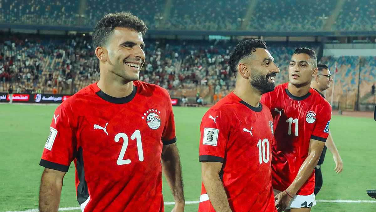 غاضب ولكن.. رد صارم حول رفض زيزو مصافحة حسام حسن