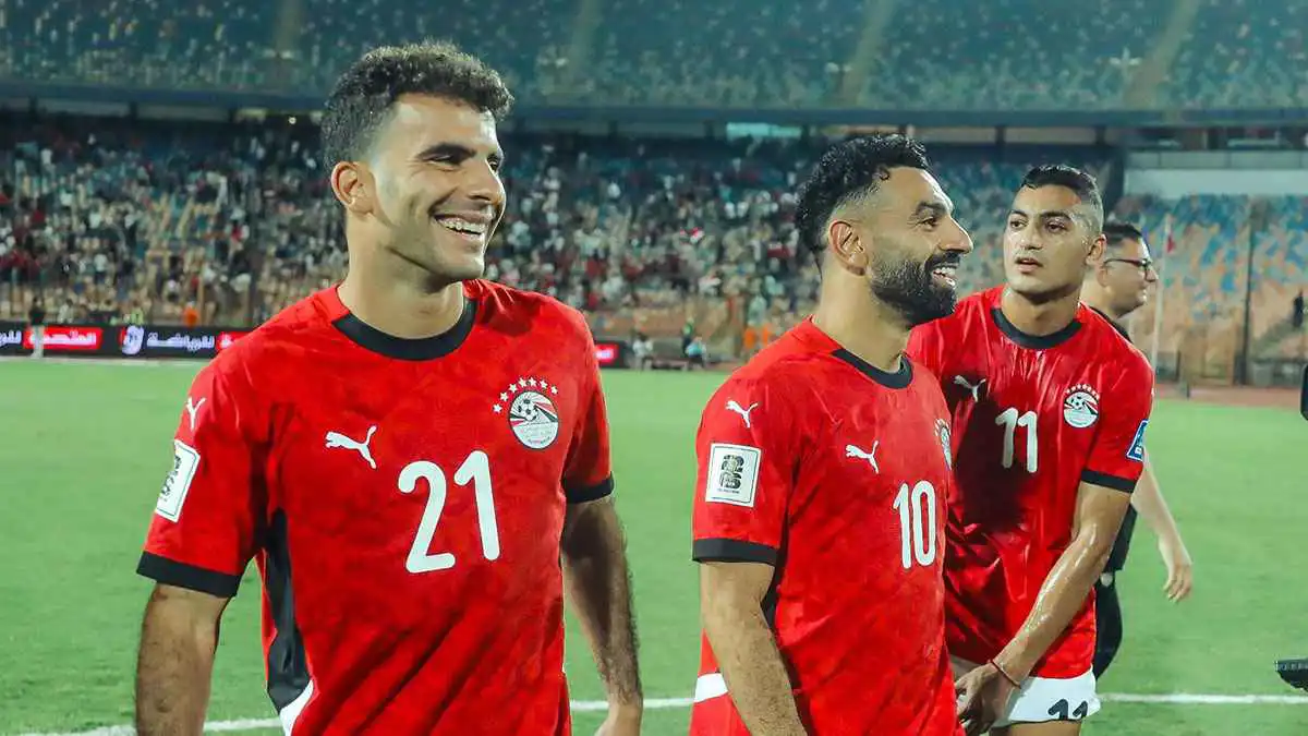 غاضب ولكن.. رد صارم حول رفض زيزو مصافحة حسام حسن