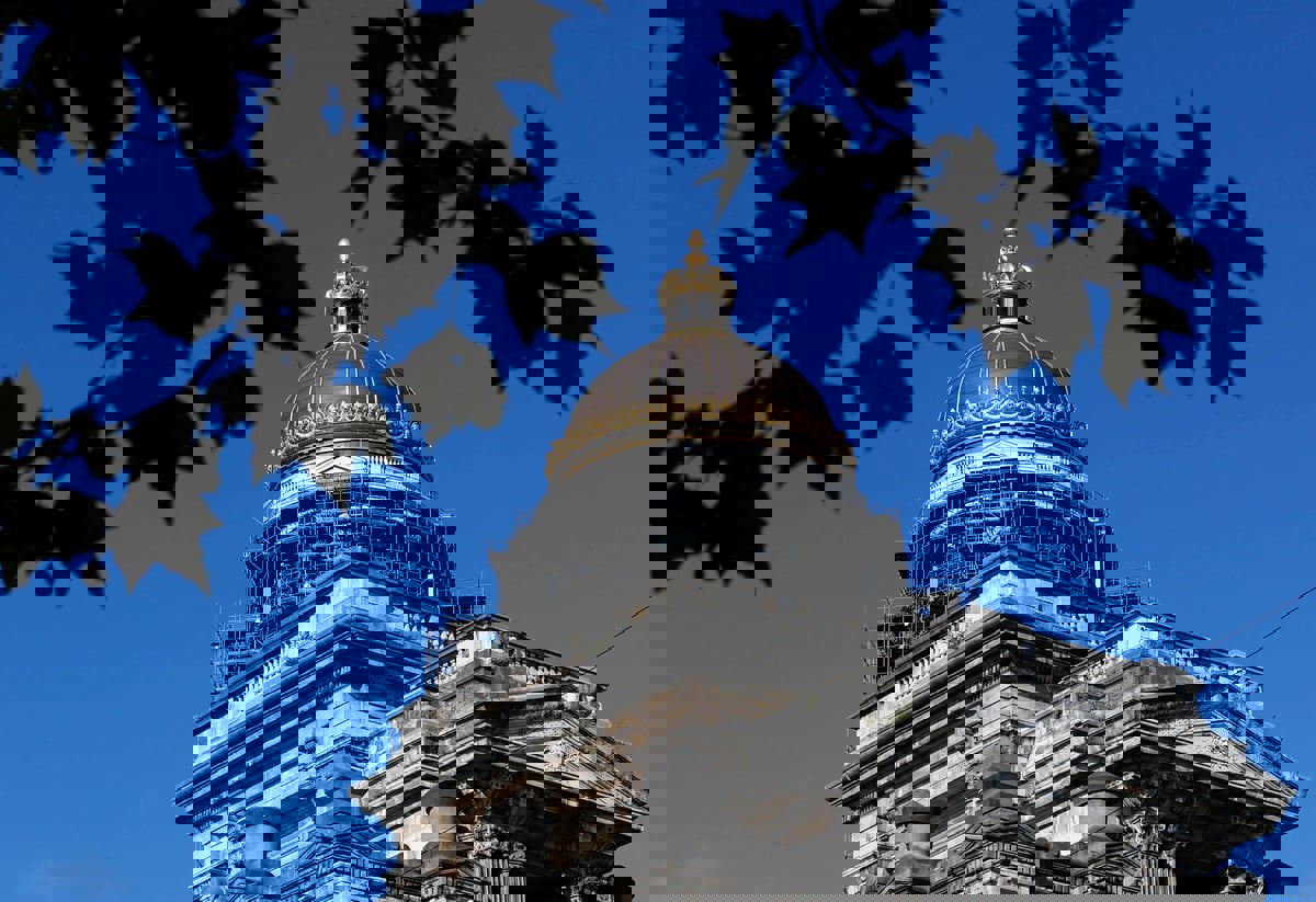 بلجيكا.. إخلاء قصر العدل في بروكسل إثر بلاغ بوجود قنبلة