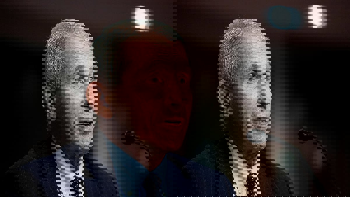 فاوتشي: نحتاج أسبوعين للحصول على معلومات أكثر حول "أوميكرون"