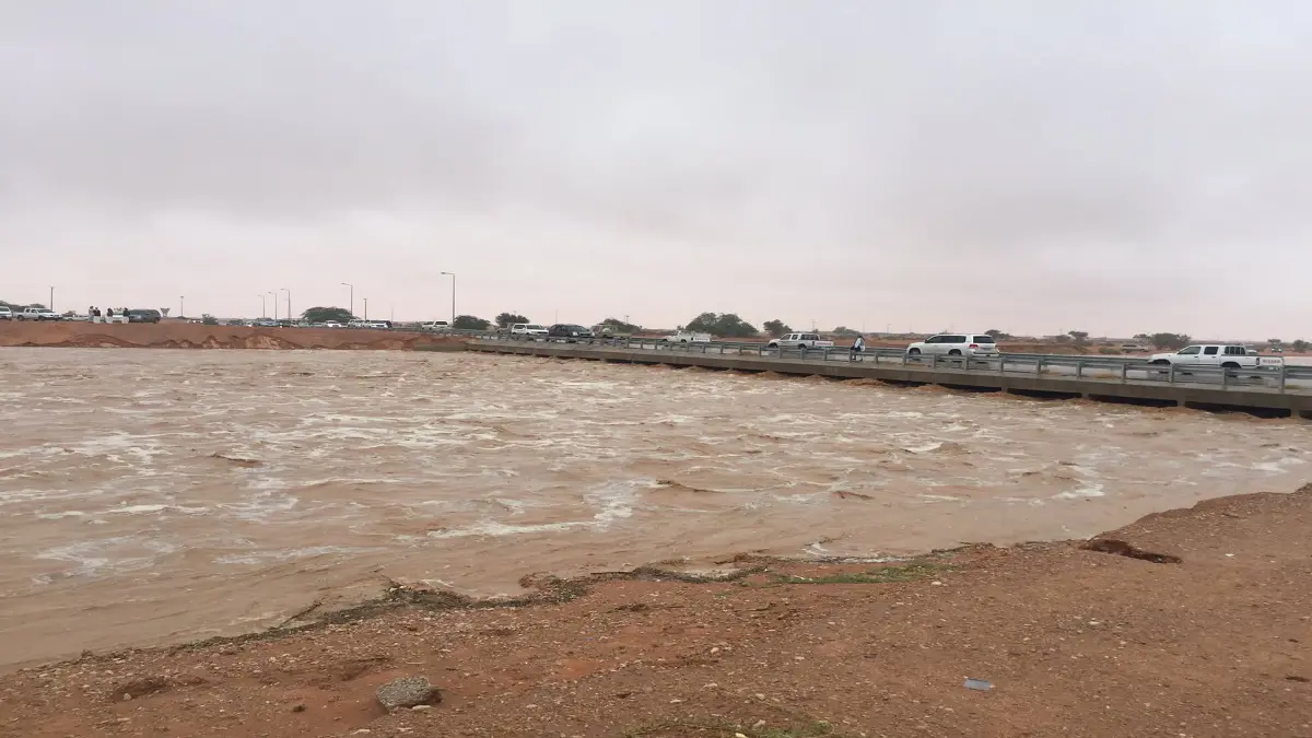 العثور على جثة مفقود سيل "وادي فضلا" بالسعودية (صور)