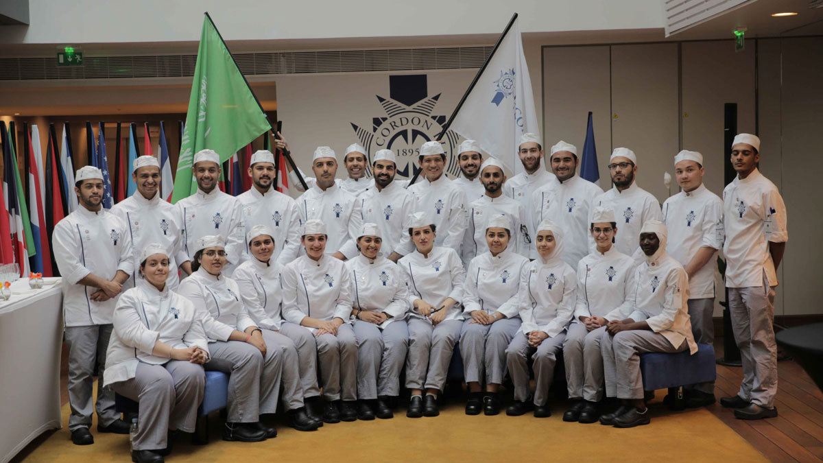 الأولى من نوعها بالمملكة.. مدرسة طهي فرنسية شهيرة تفتتح فرعا في السعودية