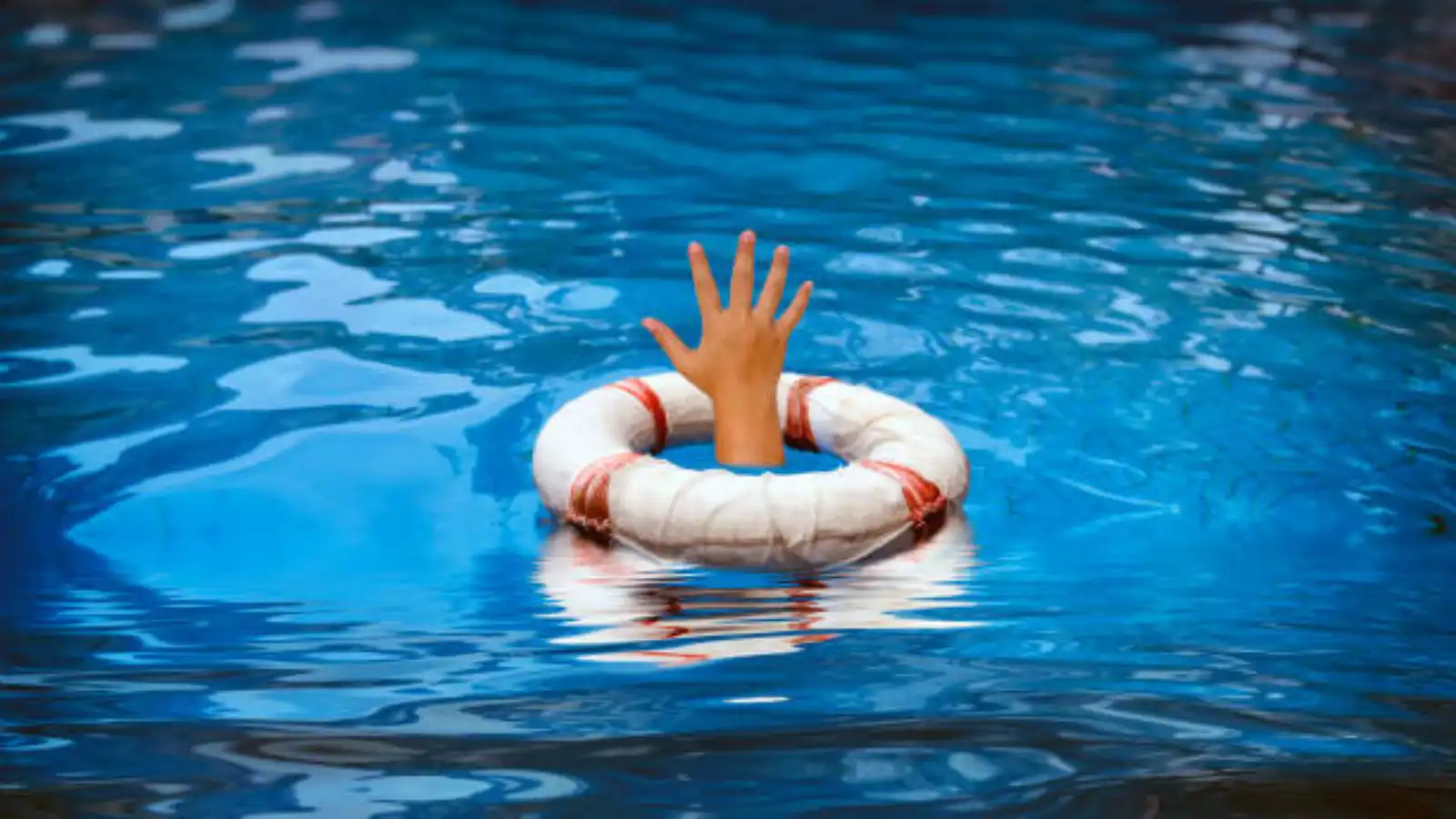 إنقاذ من الغرق (تعبيرية)