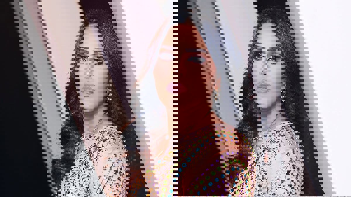 أحلام تكشف حقيقة سرقتها في باريس