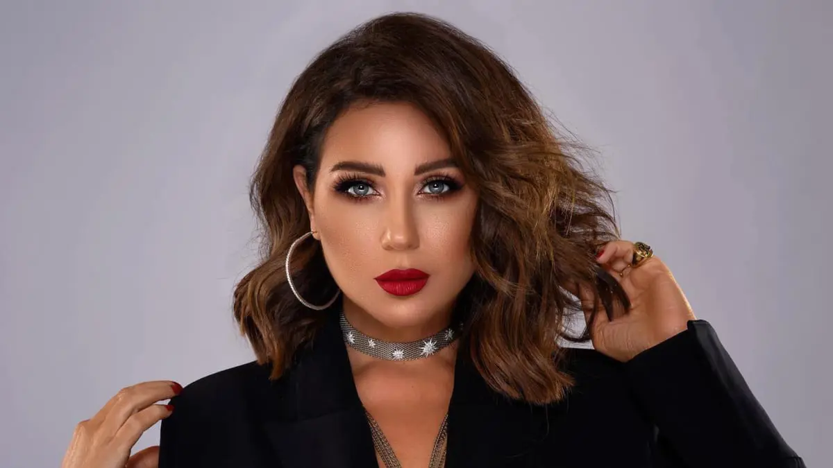 رابعة الزيات ترد على اتهامات استضافتها "تيك توكر" متهمًا باغتصاب الأطفال