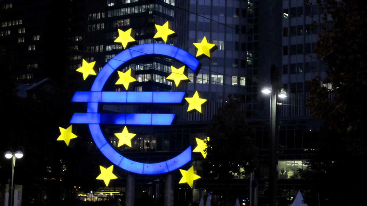 هيئة تخطر صناديق الاتحاد الأوروبي بالاستعداد بشكل أفضل لصدمات السوق