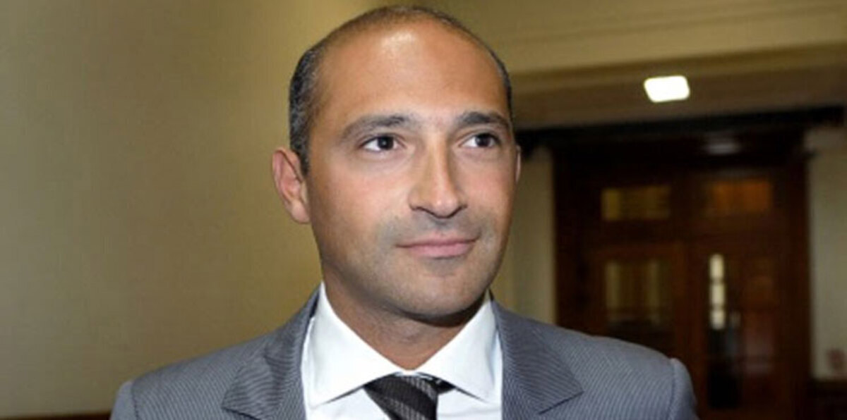 اعتقال نجل وزير الخارجية الفرنسي