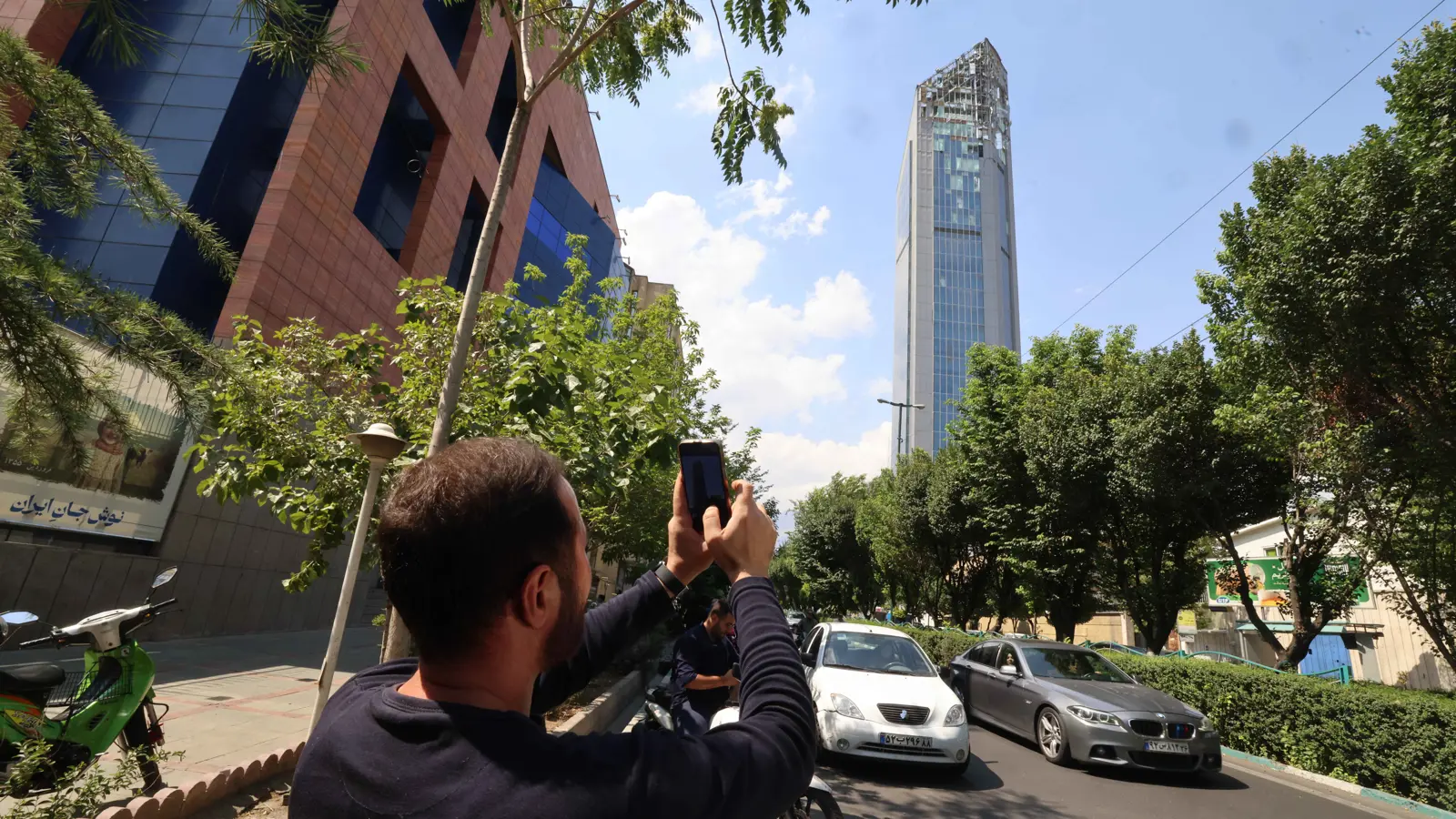 إيران تمنح "أبواقها الدعائية" فقط خدمة إنترنت قوية