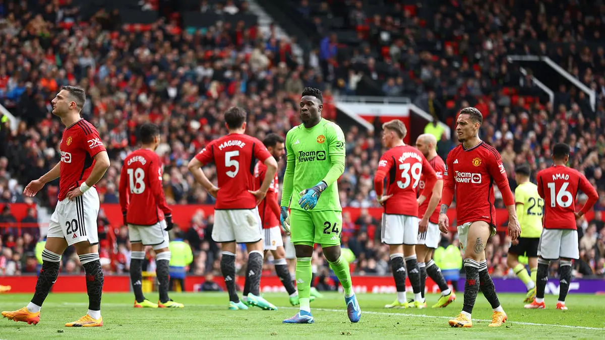 ترتيب الدوري الإنجليزي: مانشستر يونايتد يتعادل مع بيرنلي.. وشيفيلد أول الهابطين 