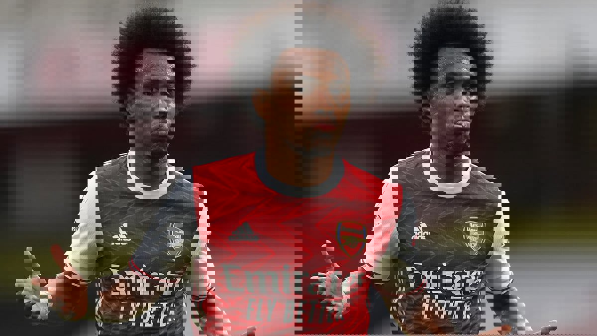 فابريزيو رومانو ينفي اقتراب ويليان من النادي الأهلي السعودي