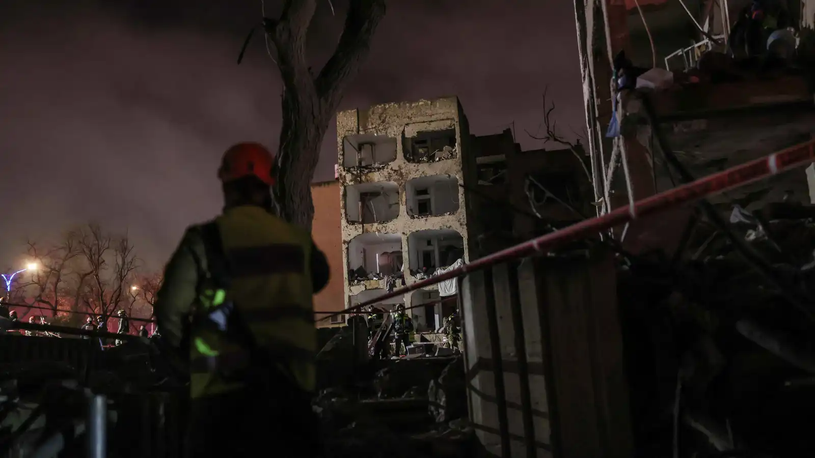 بعد تكثيف القصف.. إسرائيل تدرس تعديل إستراتيجية اعتراض الصواريخ