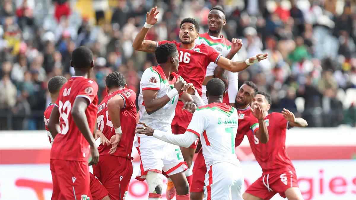 ريمونتادا خيالية تهدي بوركينا فاسو الفوز على غينيا الاستوائية بأمم إفريقيا