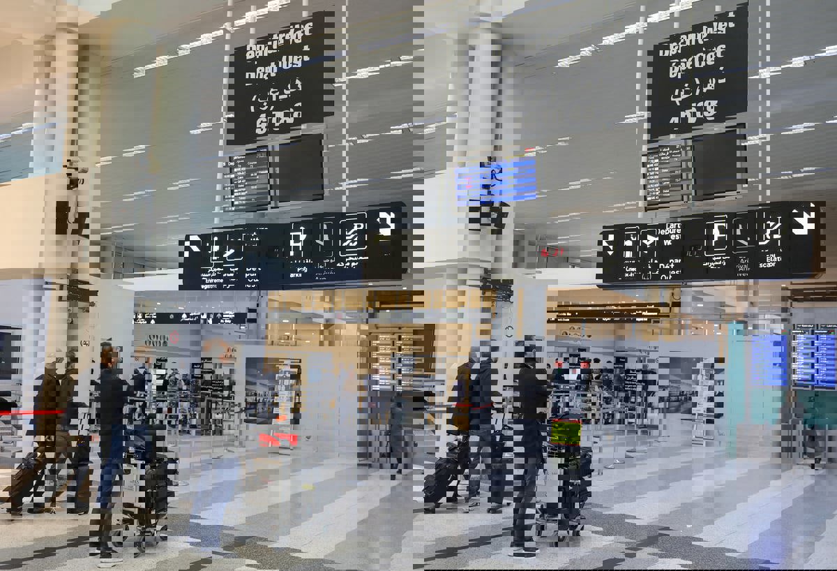 "لوفتهانزا" الألمانية تعلق الرحلات الليلية إلى لبنان