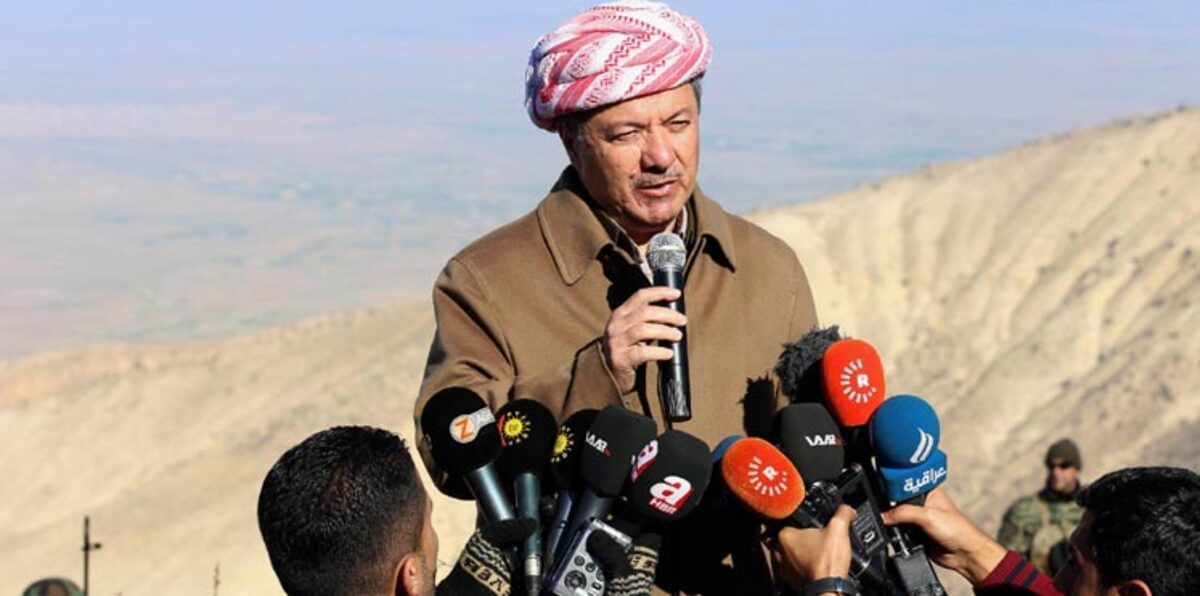 إيران تغازل مسعود بارزاني وتصفه بـ "المناضل"