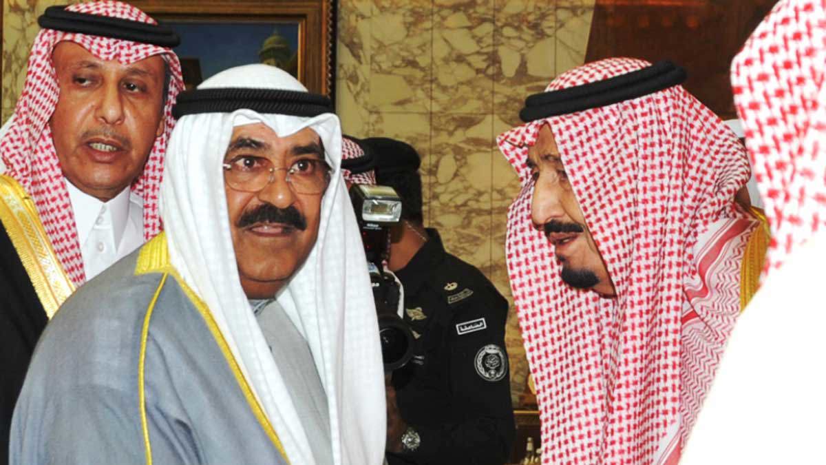 الملك سلمان ومحمد بن سلمان يهنئان  الشيخ مشعل الأحمد ولي عهد أمير الكويت