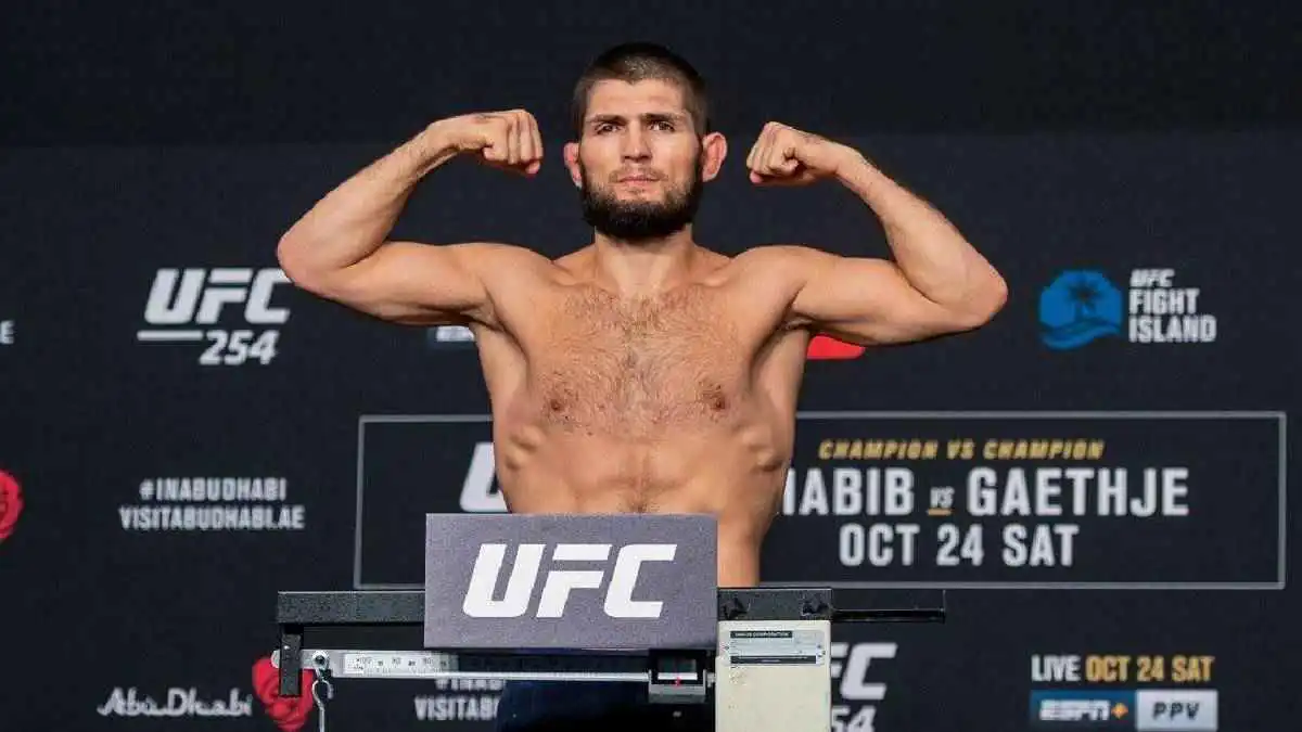 لماذا رفض محمدوف 100 مليون دولار لنزال مايويذر؟