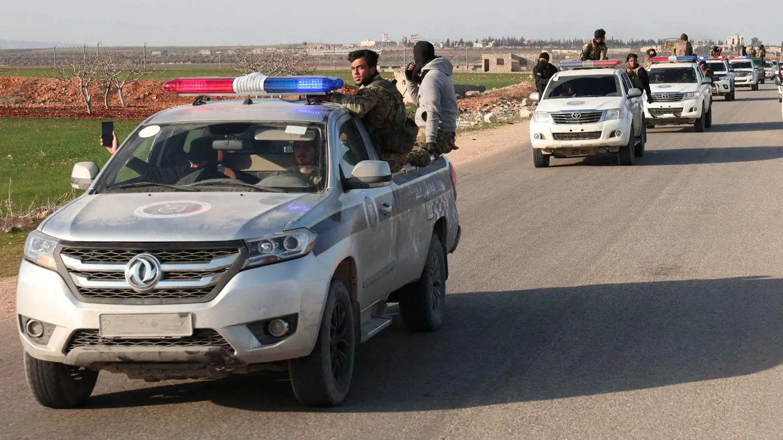 العراق يحذر من تداعيات التطورات الأمنية في سوريا