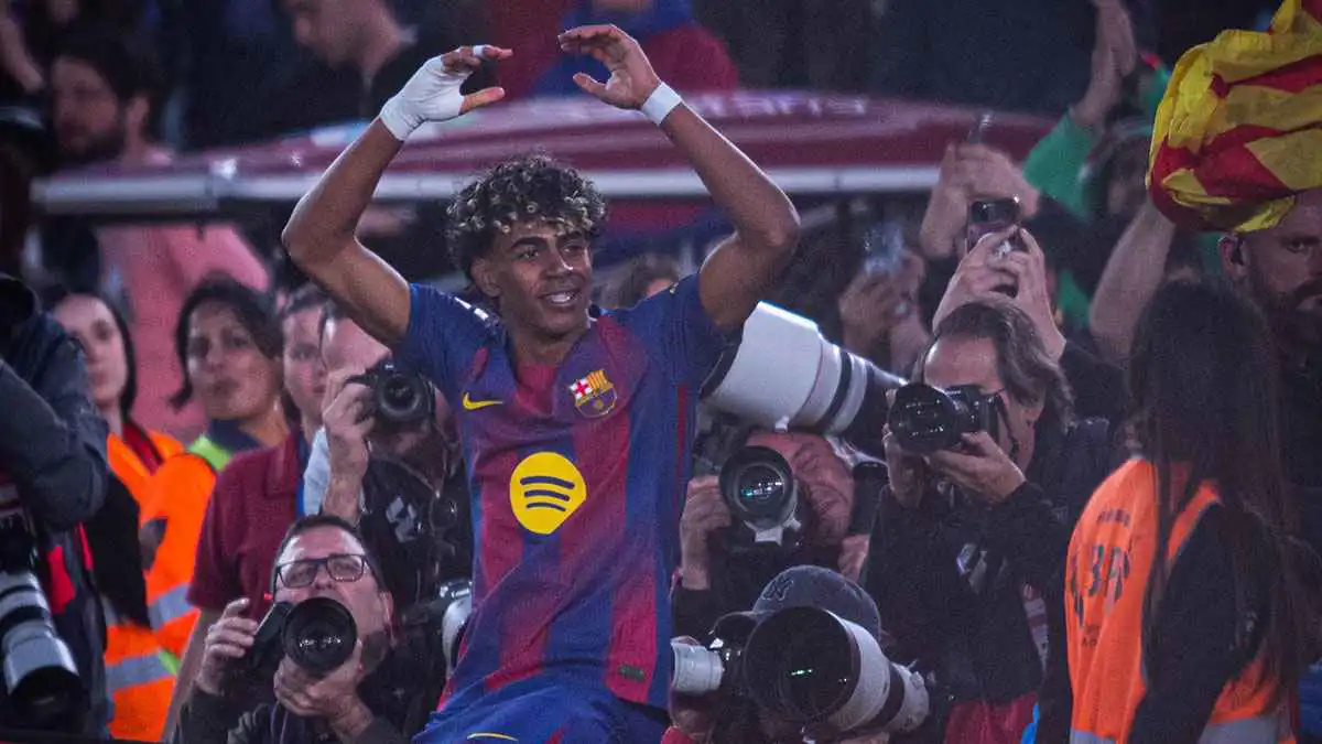 سلاح وقائد ومتحدث.. لامين يامال يفعّل وضع "الريمونتادا"