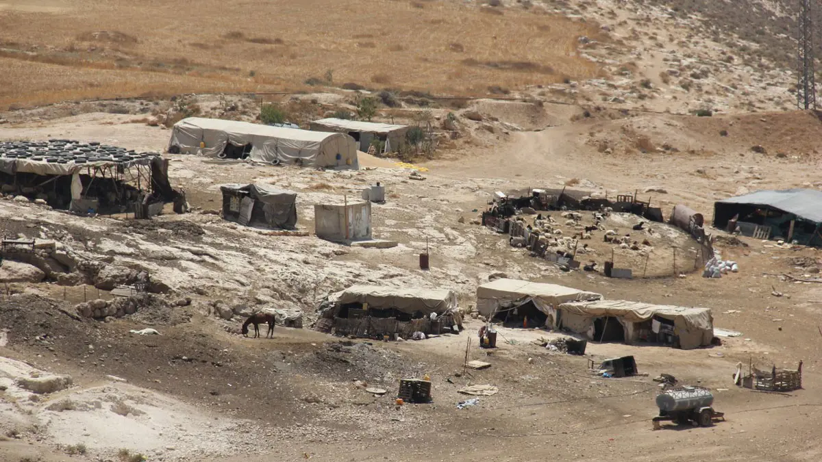 منطقة صحراوية نائية تتحول إلى مسرح صراع بين بدو عرب والجيش الإسرائيلي