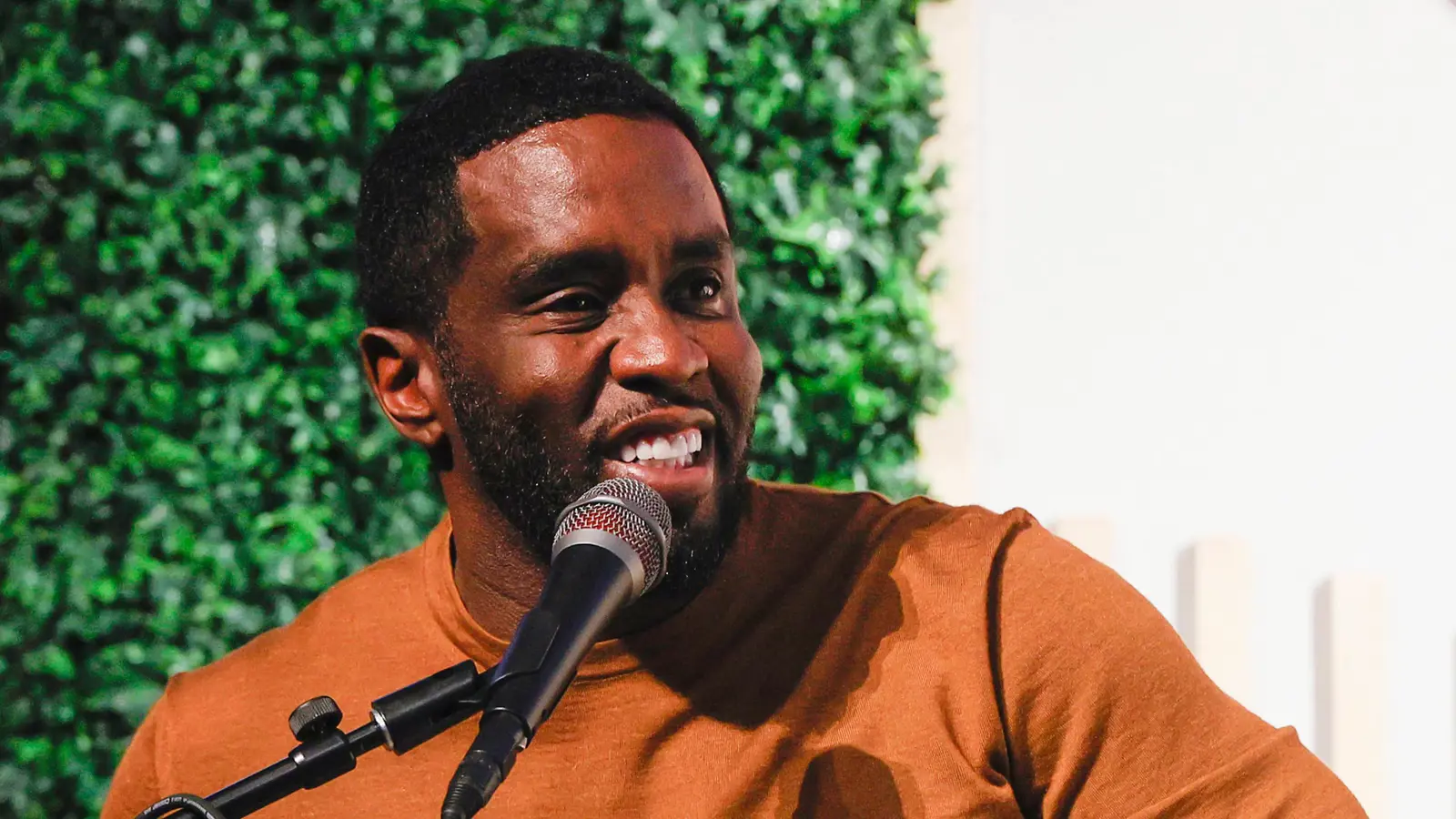 باتهامات "مروعة".. انطلاق محاكمة "ديدي" الأسبوع المقبل