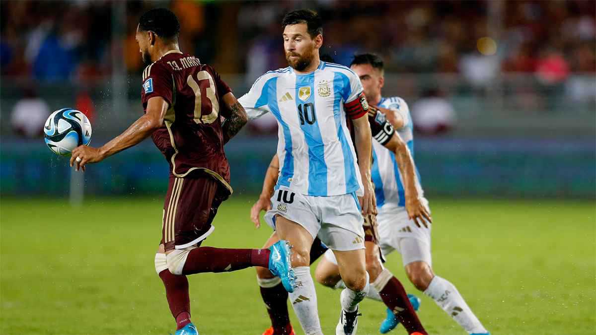 بديلاً لإسبانيا.. منتخب عربي يواجه الأرجنتين رسمياً 