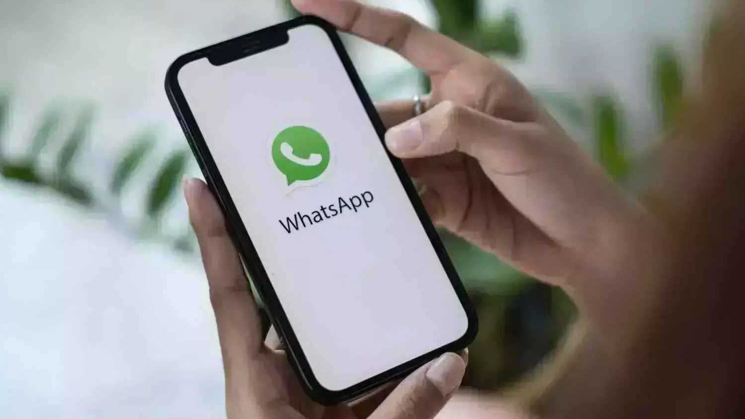 لمستخدمي آيفون.. ميزة طال انتظارها من واتساب