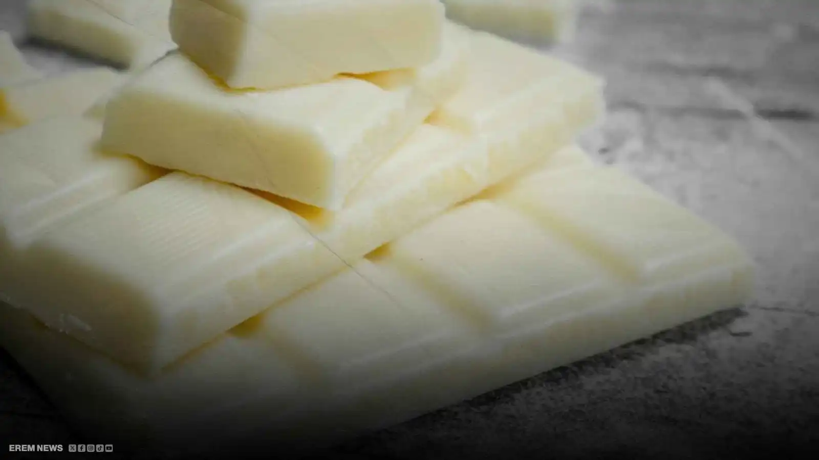 زيوت بدل زبدة الكاكاو.. خدعة غذائية من أشهر ماركات الشوكولاتة البيضاء