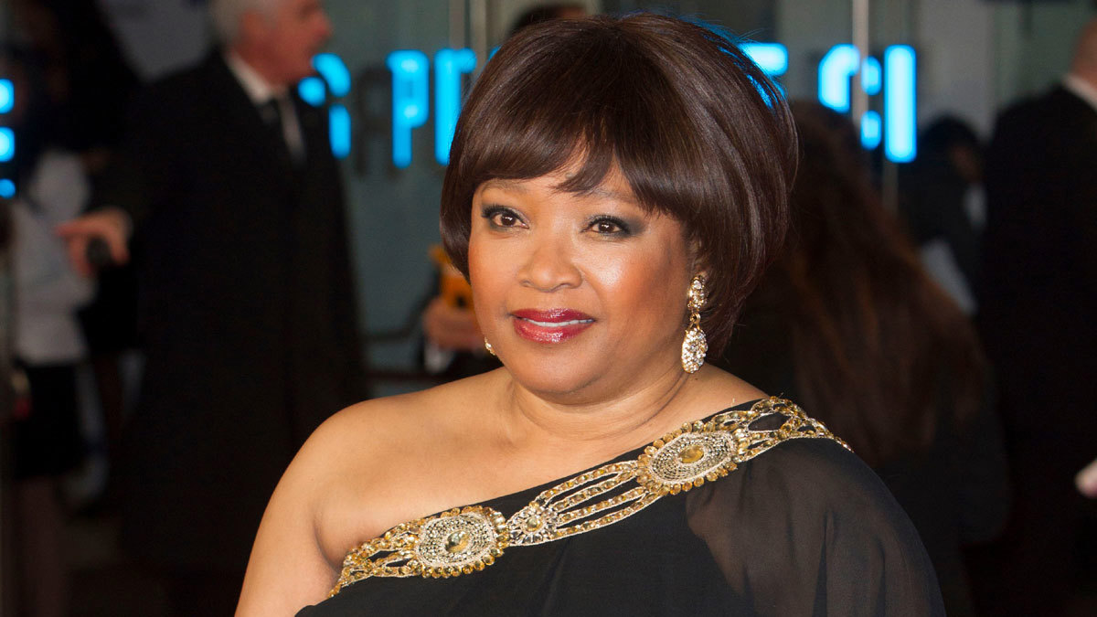 وفاة زيندزي ابنة نيلسون مانديلا