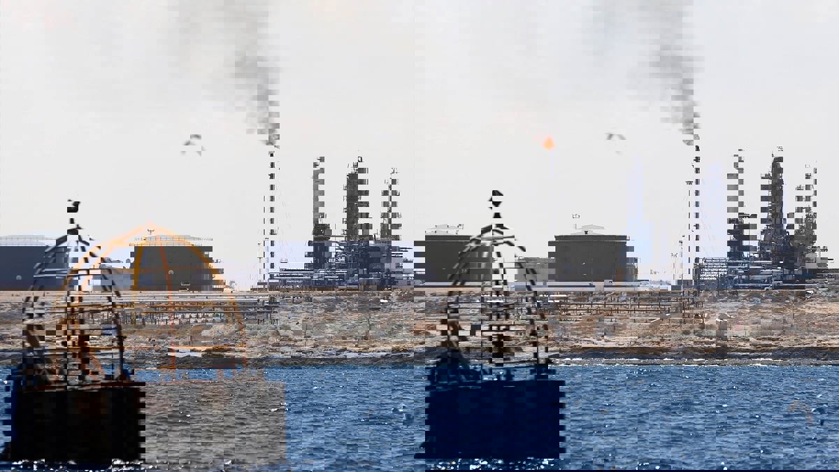 النفط الليبية: رفعنا الإنتاج لأكثر من 1.5 مليون برميل وقد نتوقف بالكامل