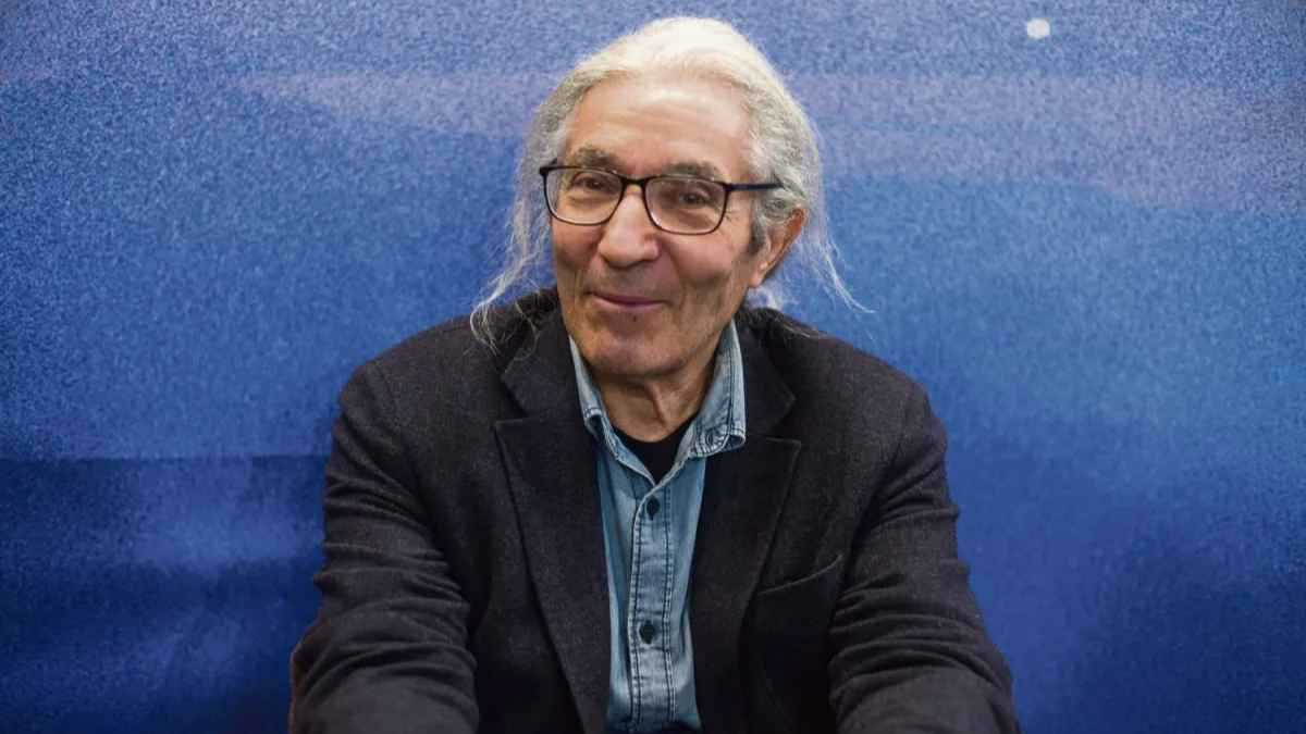 بعد إفراج الجزائر عنه.. الكاتب بوعلام صنصال يعود إلى فرنسا