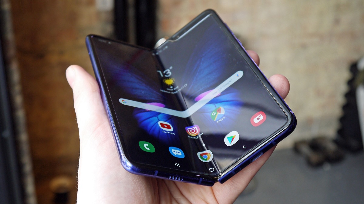 سامسونغ تطرح ميزات جديدة لهاتف Galaxy Fold