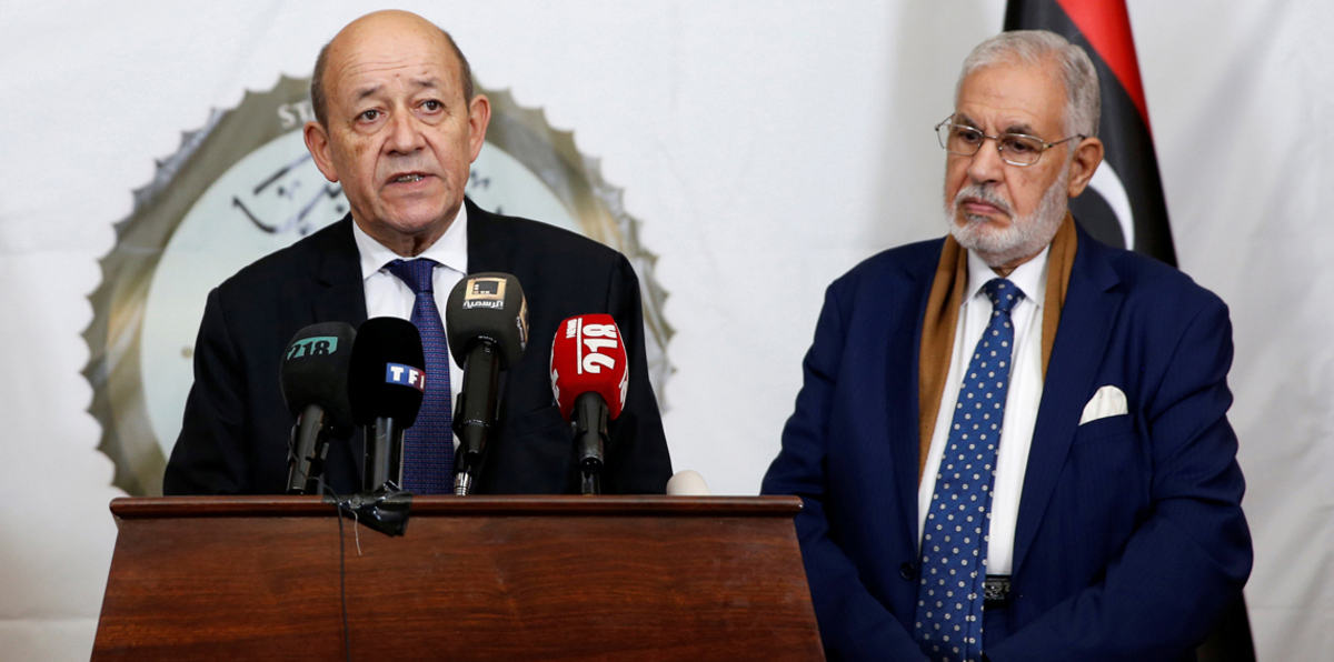 هل أمر وزير الخارجية الفرنسي حفتر بإغلاق قاعدة "الرجمة" الجوية؟