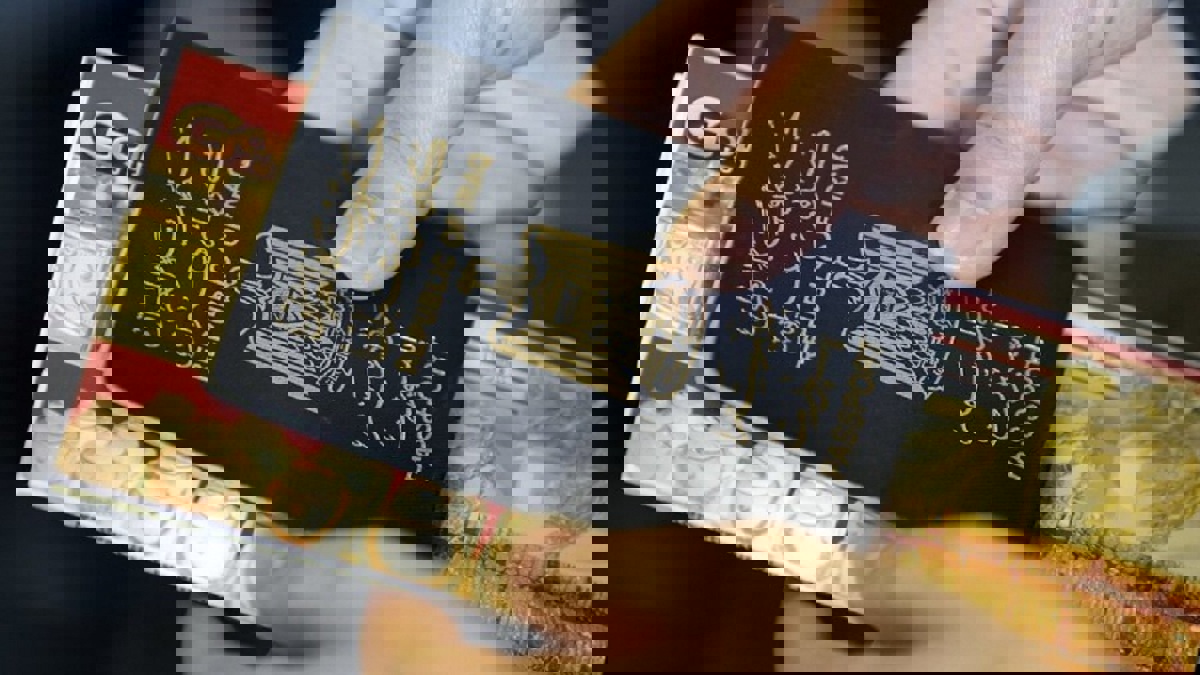 إيران تلغي تأشيرات دخول العراقيين إلى أراضيها لمدة شهرين