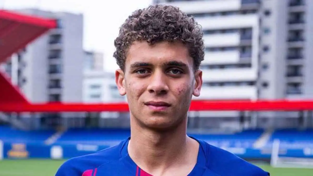 سر تأخر أول ظهور لحمزة عبدالكريم مع برشلونة