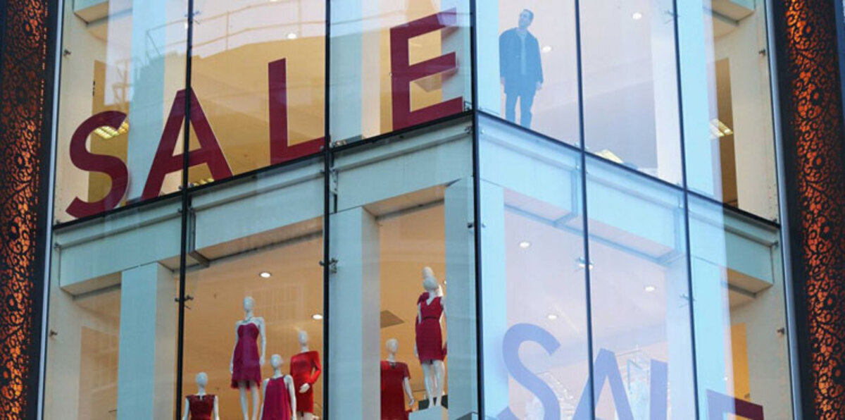 التخفيضات الوهمية تغزو الأسواق السعودية