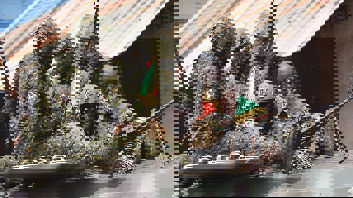 قادة انقلاب غينيا يعينون عسكريين حكاما للأقاليم