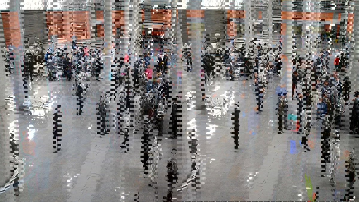 إيران تعفي مواطني دول الخليج من تأشيرة السياحة