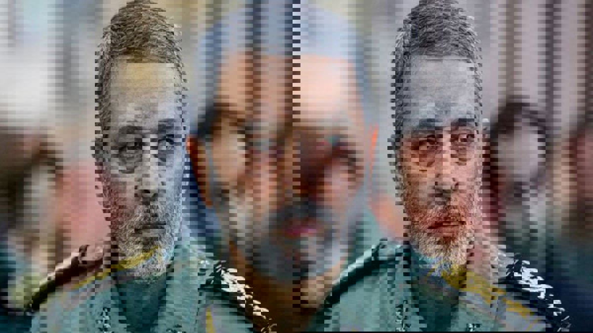 أنباء عن إصابة قائد الجيش الإيراني بفيروس كورونا