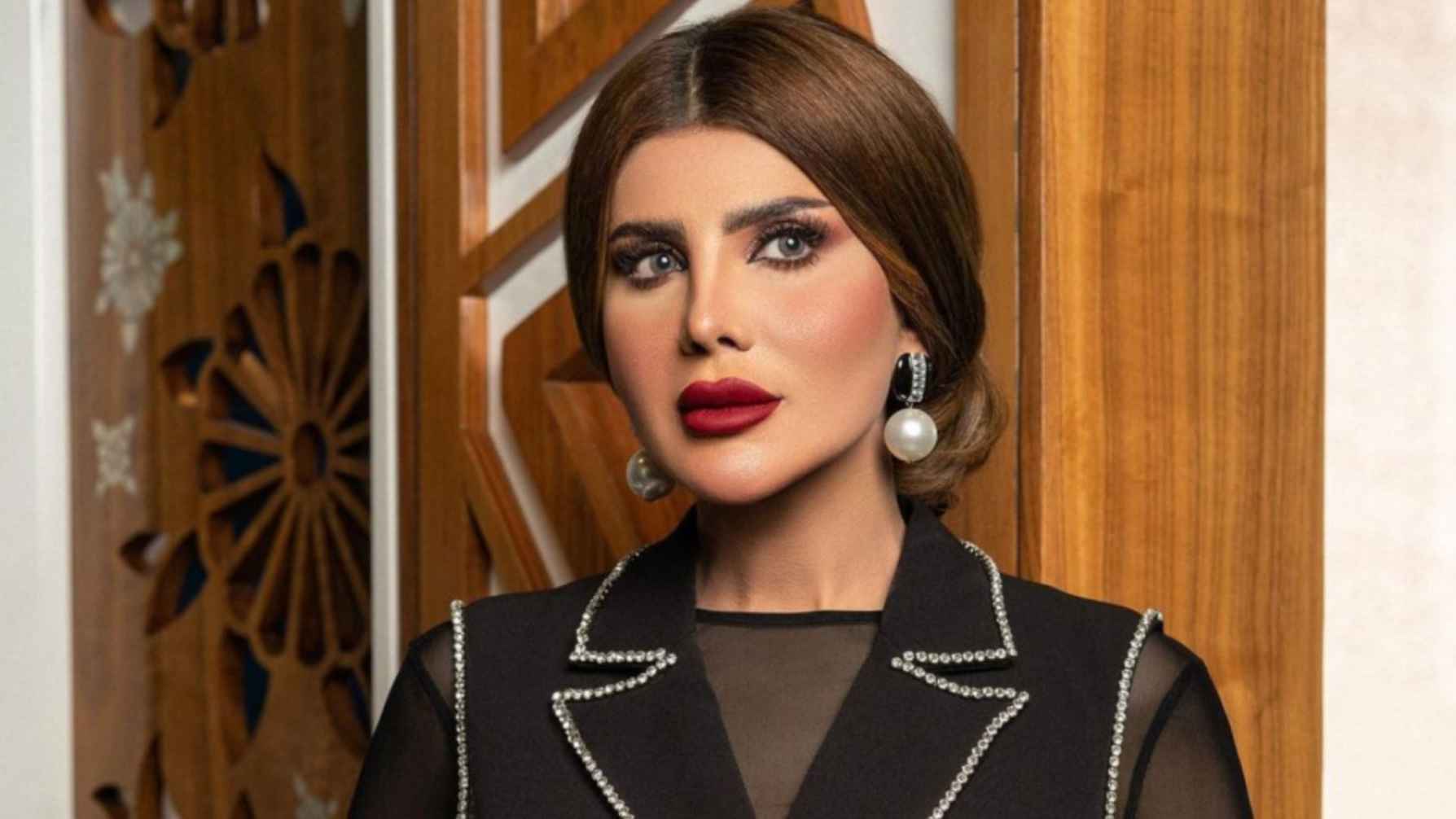 إلهام الفضالة تكشف حقيقة مقاضاتها هيا الشعيبي