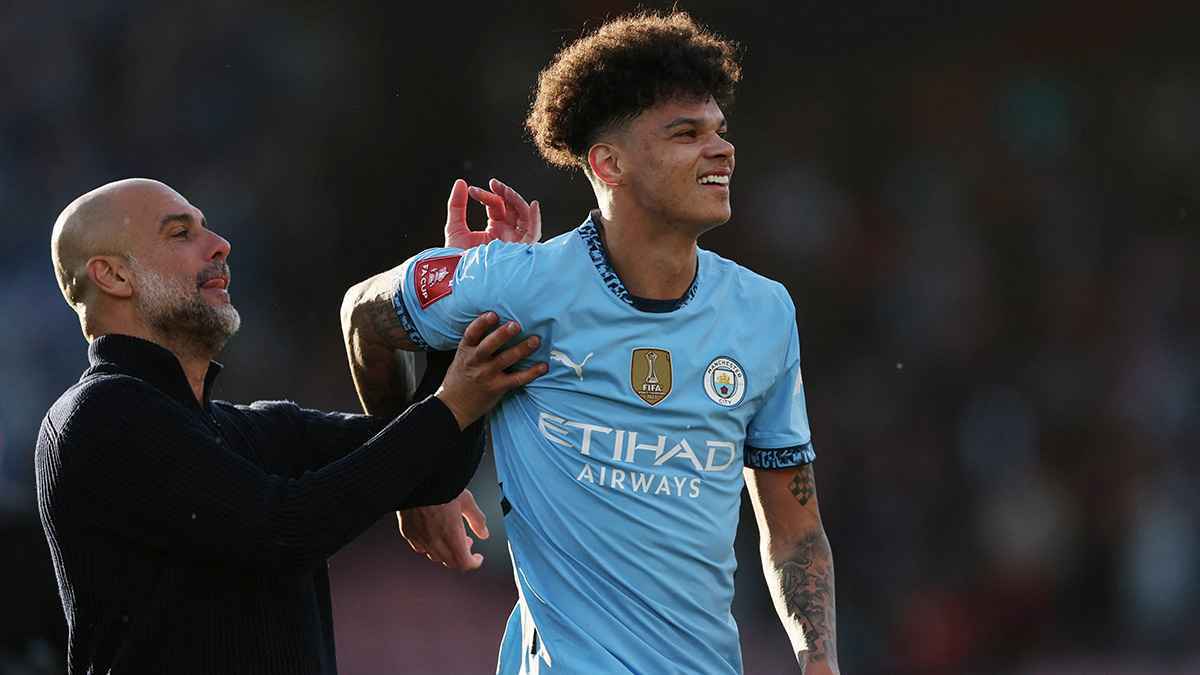 نيكو أوريلي.. من هو آخر اختراعات بيب غوارديولا؟ (فيديو)