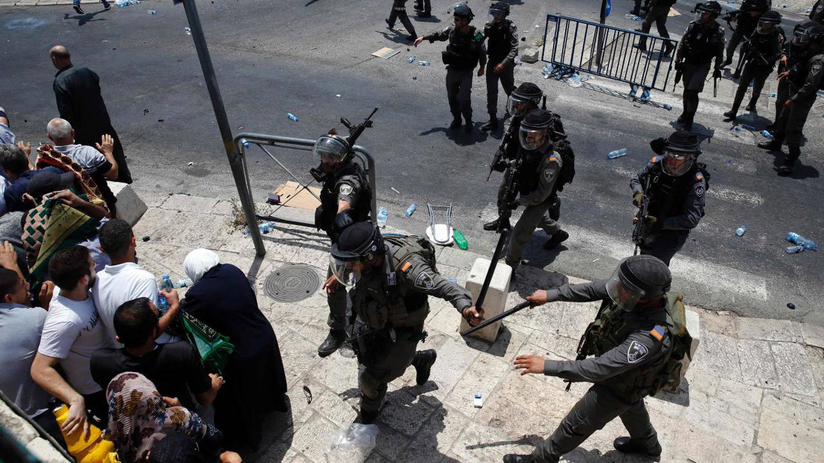 إصابة عشرات الفلسطينيين بمواجهات مع قوة إسرائيلية في القدس