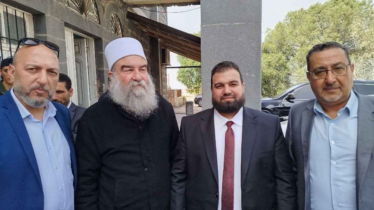 محافظ السويداء يكشف كواليس الاتفاق بين الدروز والحكومة السورية