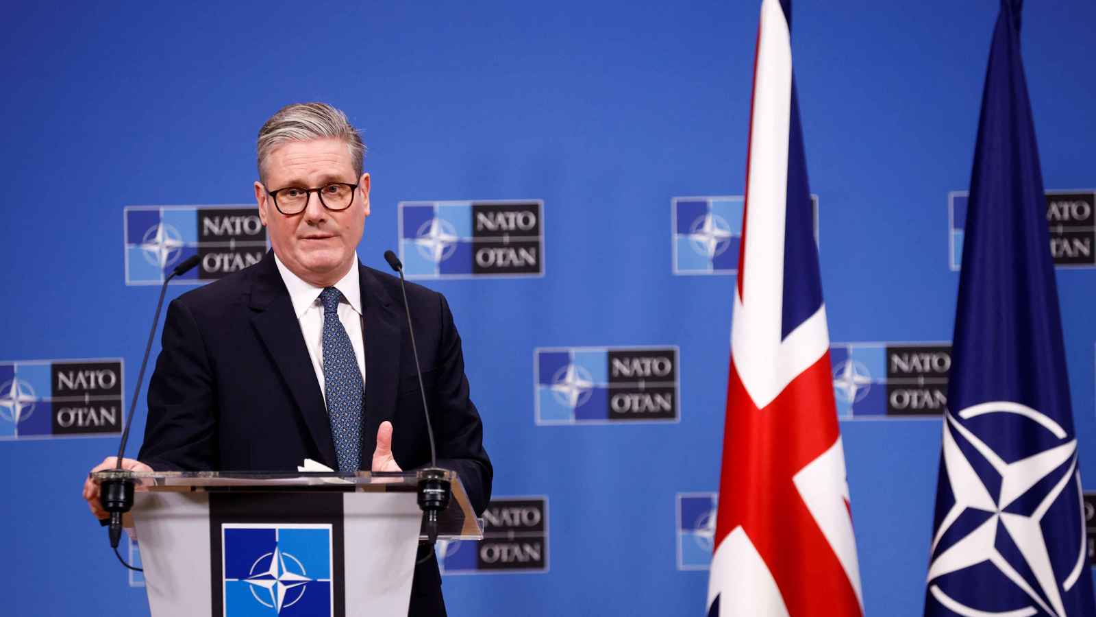 خبراء: ستارمر يملك "ورقة رهان" ستغير موقف ترامب