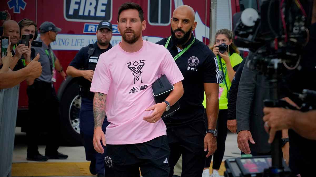 "لا مفر".. حارس ميسي يوجه تهديدا قويا إلى لوغان بول (فيديو)