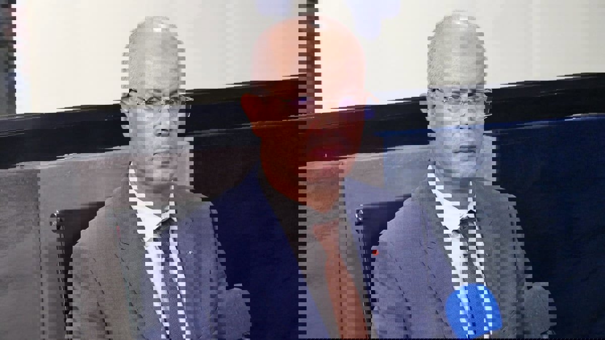 قيادي مستقيل من "النهضة": الدستور الجديد لا يمس مدنية الدولة التونسية (فيديو إرم)