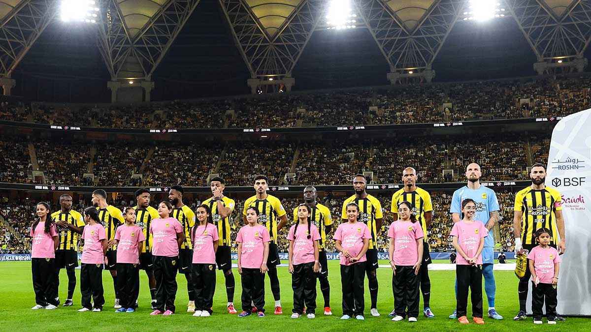 "زيدان" يوجه انتقادا حادا لنجم الاتحاد السعودي